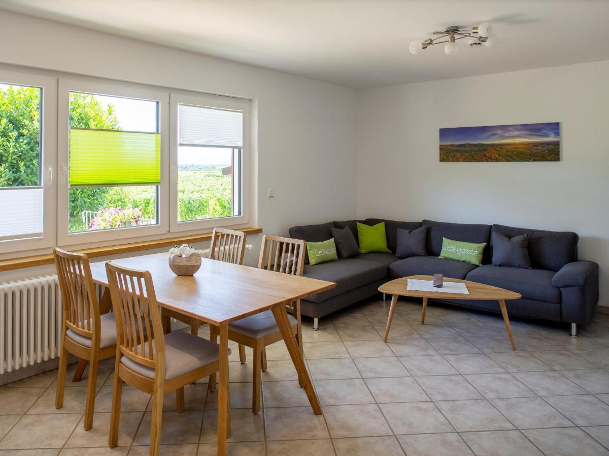 Winzerhof Henkenberg Appartement Niederrotweil Buitenkant foto
